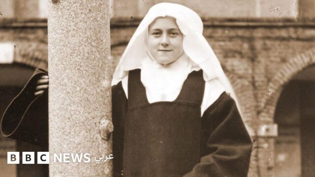 وردة المسيح والعندليب: قصة القديسة تريز الطفل يسوع وسر لوحة عبد الحليم حافظ في كنيستها بمصر