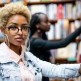 كيف تتخلص من العادات الخفية التي تجعل قلقك الاجتماعي أسوأ؟