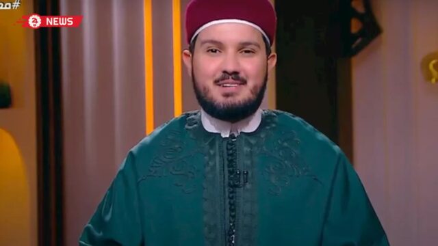 الشيخ أحمد الطلحي يلقي قصيدة في حب النبي عبر قناة الناس