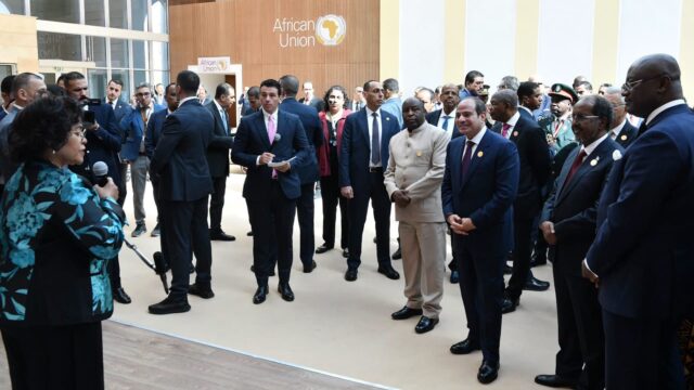 مصر تستضيف قمة رباعية بالعلمين وتحذيرات بشأن مياه النيل