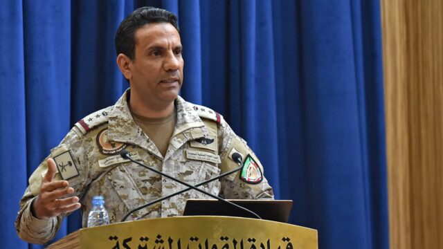 التحالف ينفي مزاعم الحوثيين باستهداف الرياض