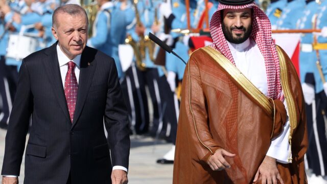 في اتصال مع محمد بن سلمان.. أردوغان: تركيا ستظل إلى جانب السعودية