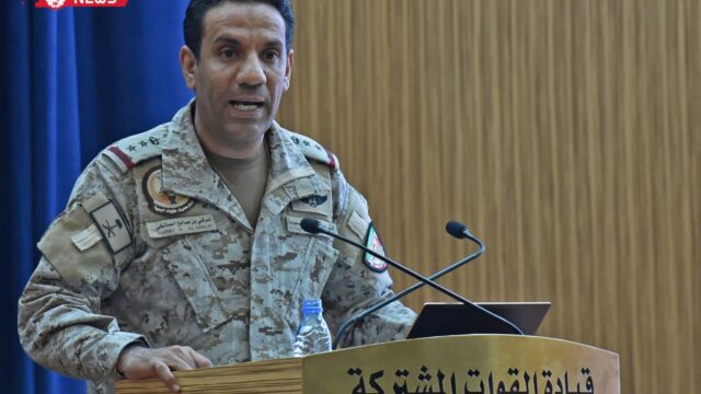 التحالف يعلن تحطم طائرة بنجران بسبب عطل فني ومقتل طياريها