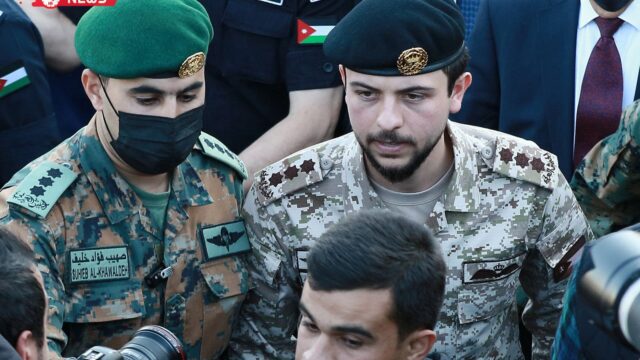 ولي عهد الأردن: رصاص الإرهاب الجبان لن ينال من الكرك واستقرار الوطن
