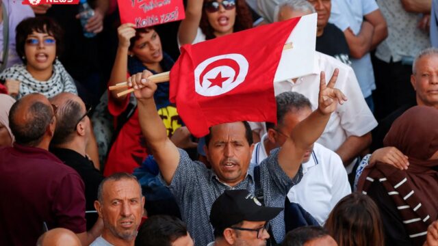 تونس: تظاهرات حاشدة ضد قيس سعيّد تنديداً بالغلاء وتراجع الحريات