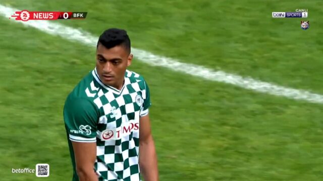 ملخص لمسات مصطفي محمد في مباراة كونيا سبور وباشاك شهير بالدوري التركي