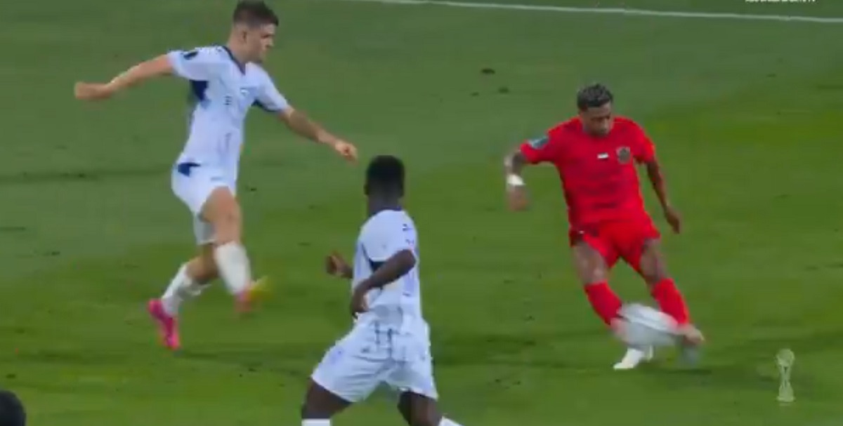 اسيست بيزيرا في اول مباراة له مع شباب الاهلي امام النصر بكأس مصرف أبوظبي الاسلامي