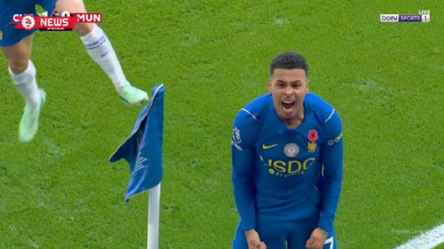 هدف مورجان روجرز الرائع في مرمي مانشستر يونايتد بالدوري الانجليزي