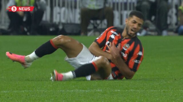 محمد عبد المنعم يتسبب في طرد لاعب ليون امام نيس بالدوري الفرنسي